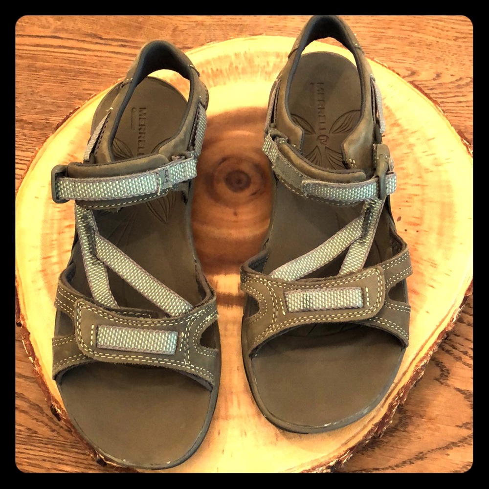 Merrell sandals size 8 select grip